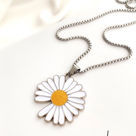 Bracelet, earrings, necklace combo 🌼🌼🌼 - Picture 2 of 5